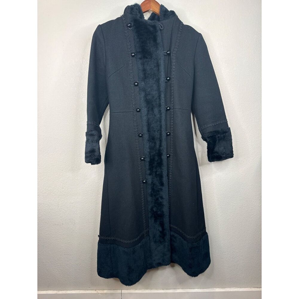 Elegant Black & Faux Fur‎ Trimmed Coat With Hood & Button Detail Pennylane VTG M